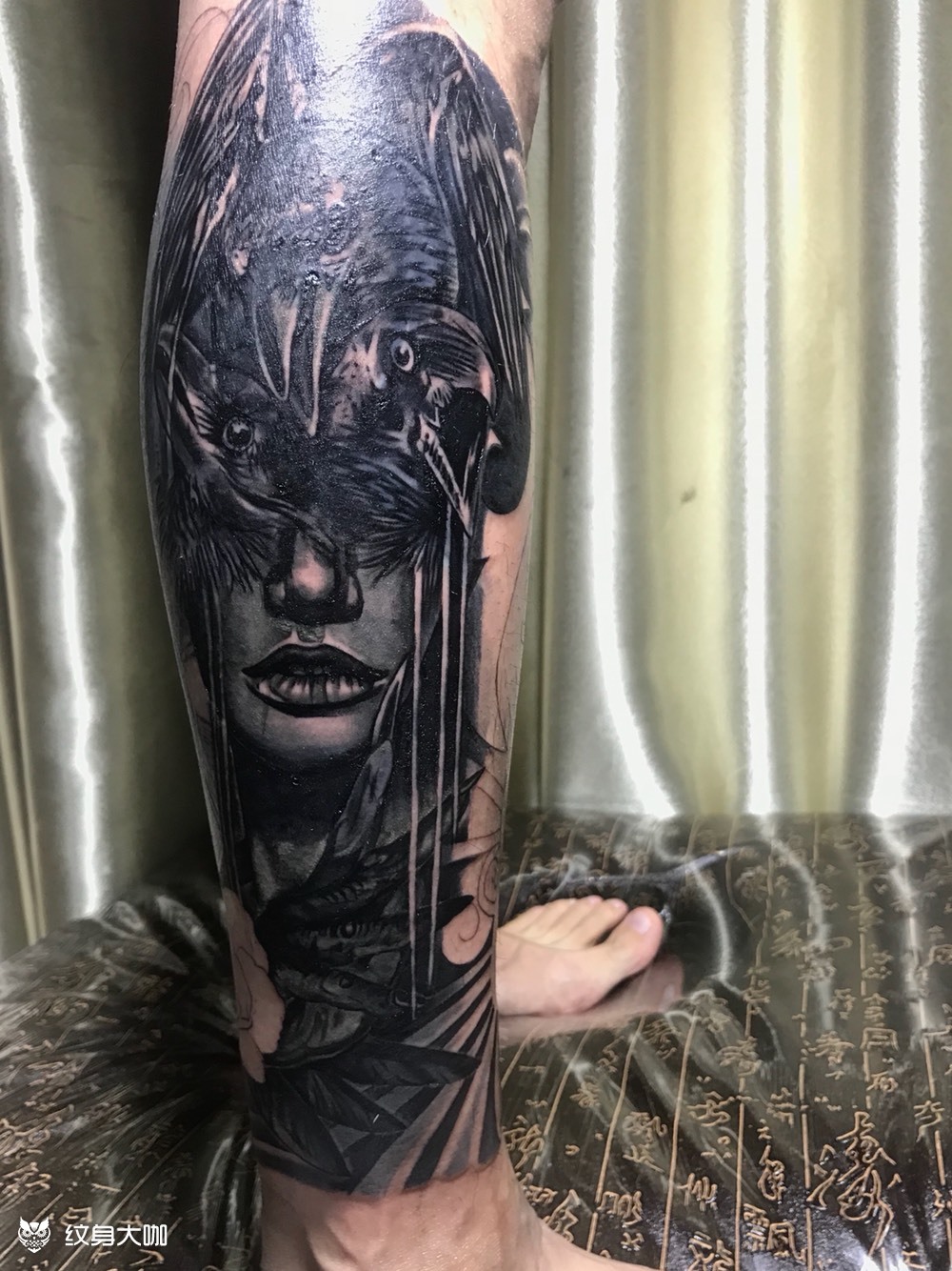 欧美写实包小腿遮盖_纹身图案手稿图片_94乌鸦crow的纹身作品集