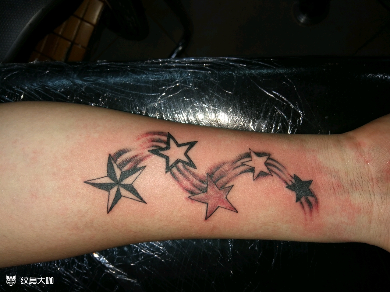 小星星_纹身图案手稿图片_阿龙的纹身作品集
