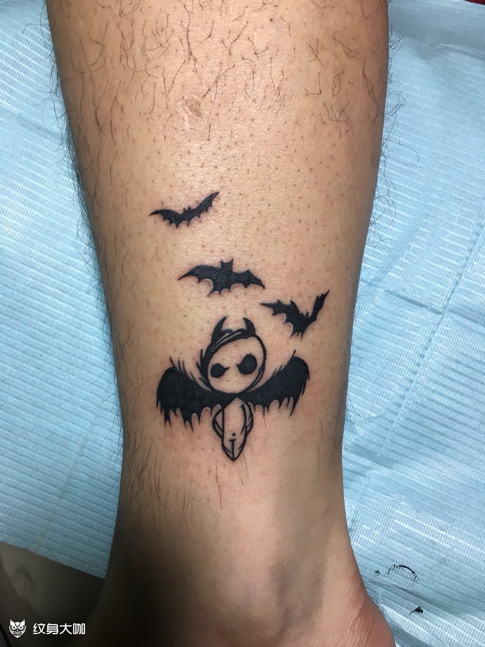 脚踝 小幽灵_纹身图案手稿图片_龙威tattoo的纹身作品集