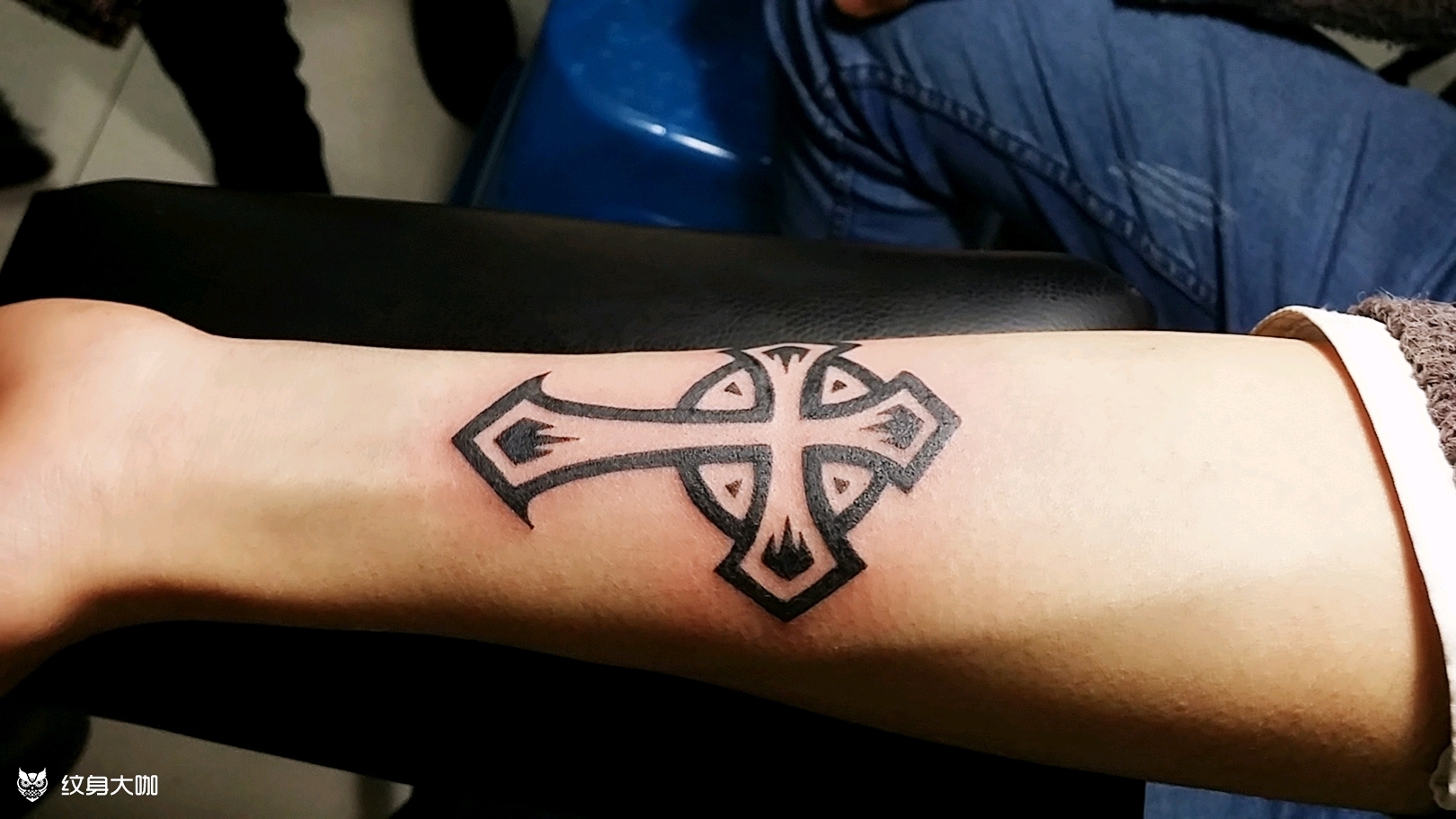 图腾十字架_纹身图案手稿图片_篆的纹身作品集