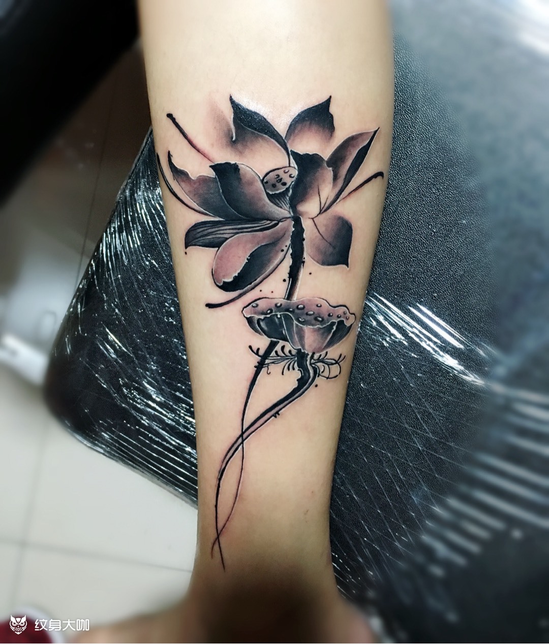 荷花水墨_纹身图案手稿图片_蔡日松的纹身作品集