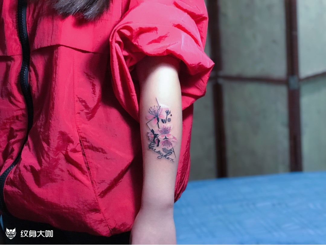 梅_纹身图案手稿图片_小马的纹身作品集