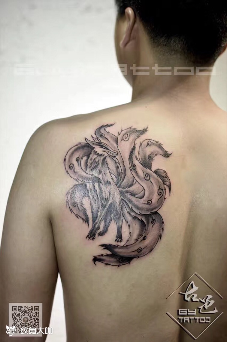 九尾狐_纹身图案手稿图片_古邑,小聪的纹身作品集