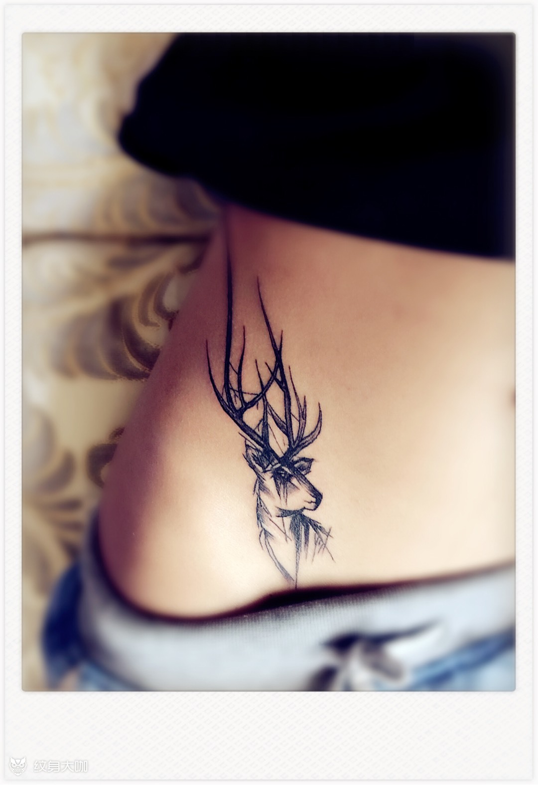 性感的麋鹿纹身