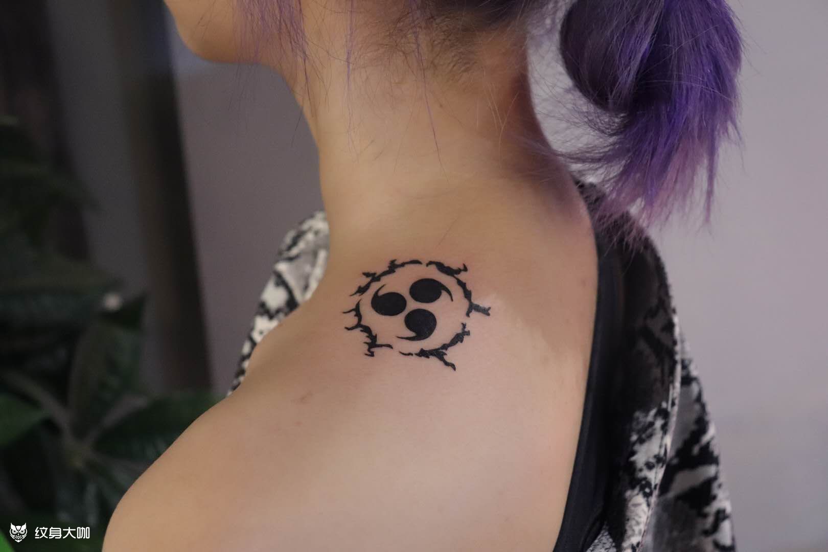 肩膀咒印_纹身图案手稿图片_天津怪咖的纹身作品集