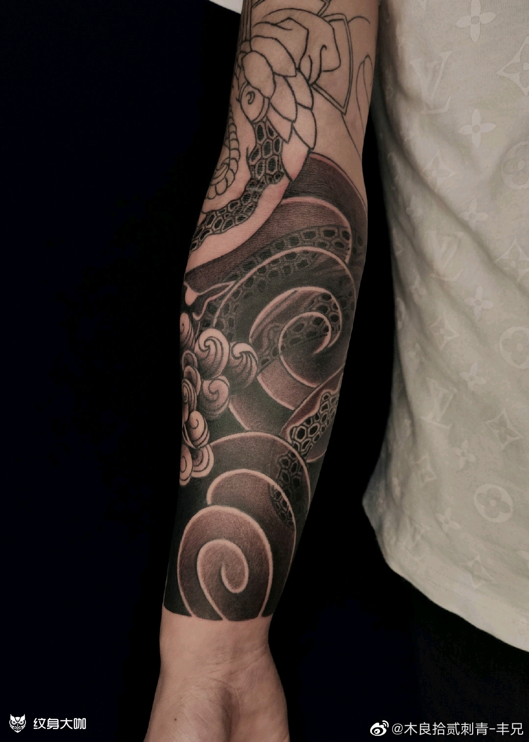 老传统花臂雾面两次 连续扎两_纹身吧社区 - 纹身大咖