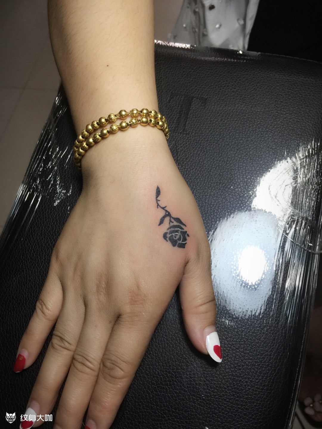 虎口玫瑰_纹身图案手稿图片_玖奈的纹身作品集