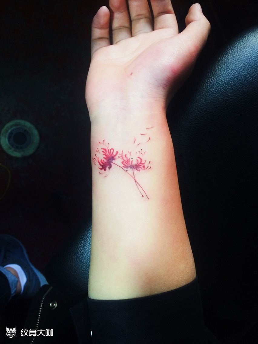 彼岸花_纹身图案手稿图片_纪艺的纹身作品集