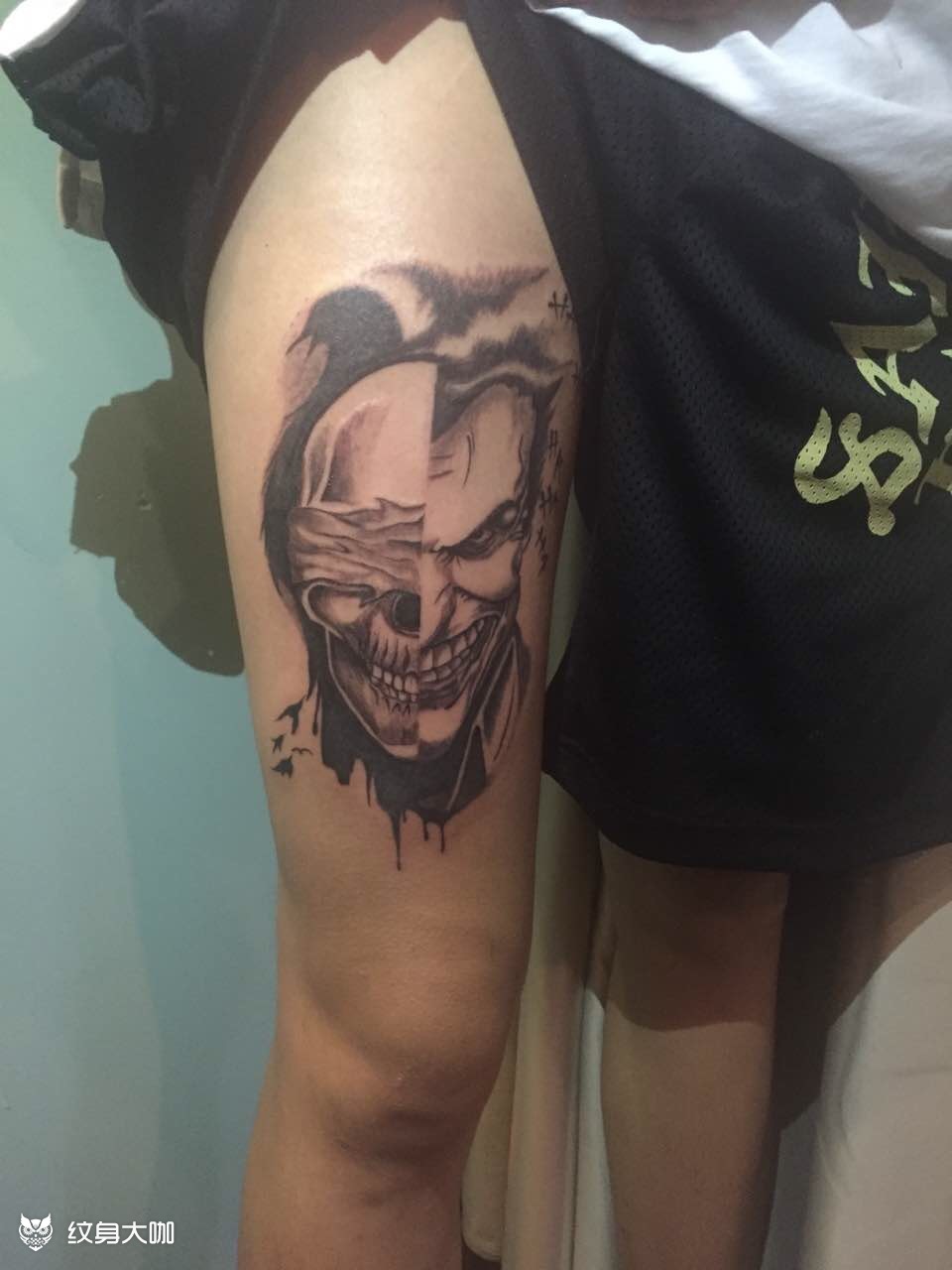 半脸小丑_纹身图案手稿图片_halu的纹身作品集