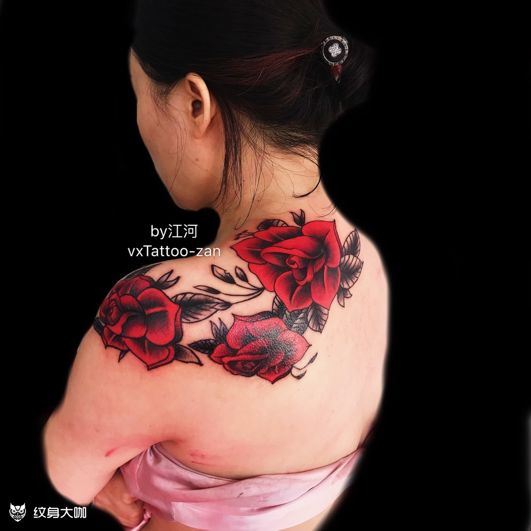 后肩玫瑰_纹身图案手稿图片_zzzan的纹身作品集
