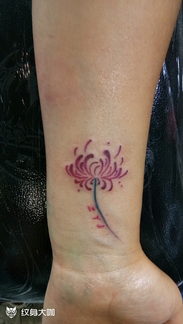 彼岸花_纹身图案手稿图片_北龙堂颜妹的纹身作品集