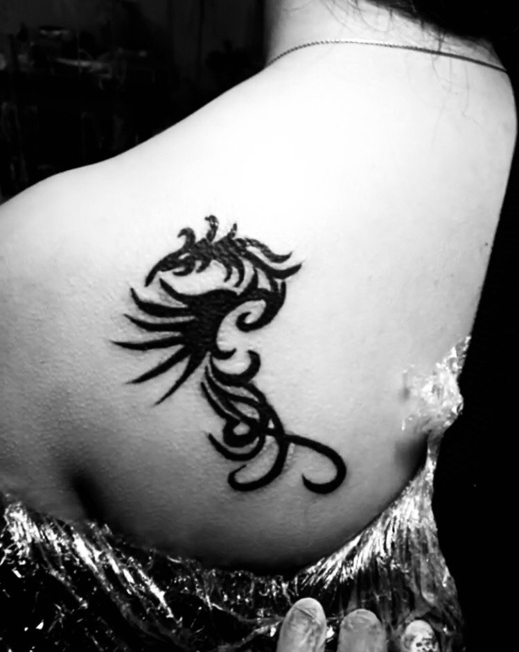 女生小图腾_纹身图案手稿图片_王瑞宏的纹身作品集