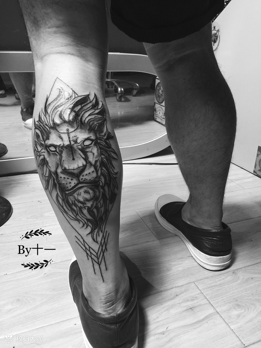 小腿狮子_纹身图案手稿图片_十一的纹身作品集