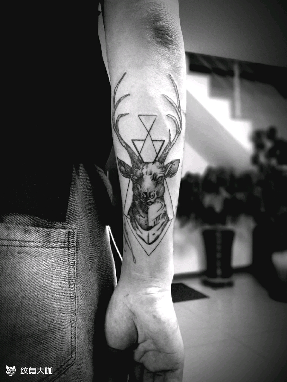 鹿头_纹身图案手稿图片_圆的纹身作品集