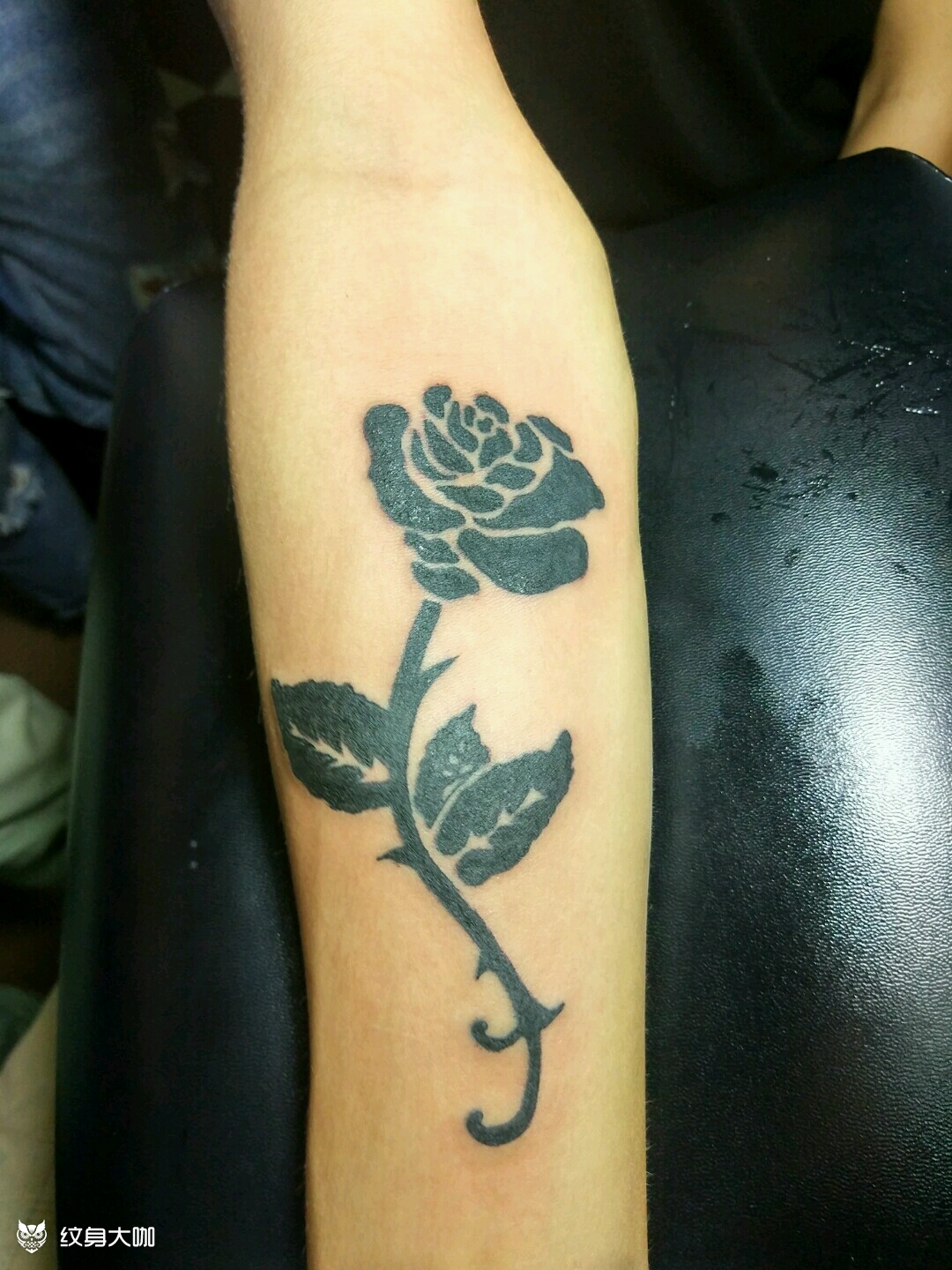 图腾玫瑰花_纹身图案手稿图片_张灿的纹身作品集