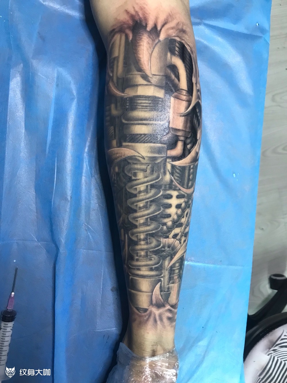 生化机械腿 _纹身图案手稿图片_小宇的纹身作品集