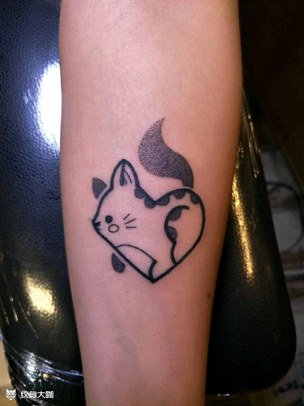 点刺小猫_纹身图案手稿图片_绣针阁_阿银的纹身作品集