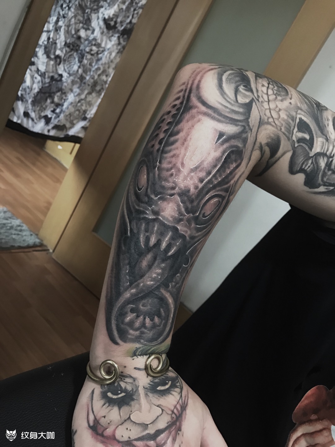 异形_纹身图案手稿图片_小v,先生的纹身作品集