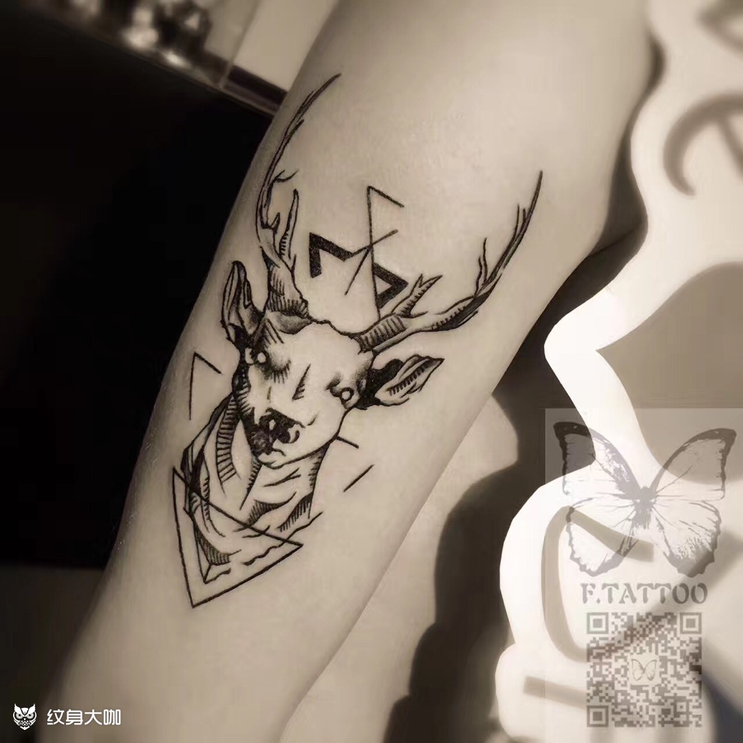 鹿_纹身图案手稿图片_许有飞的纹身作品集
