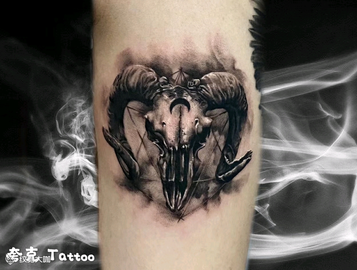 羊头(肖恩作品)_纹身图案手稿图片_dl-琳的纹身作品集