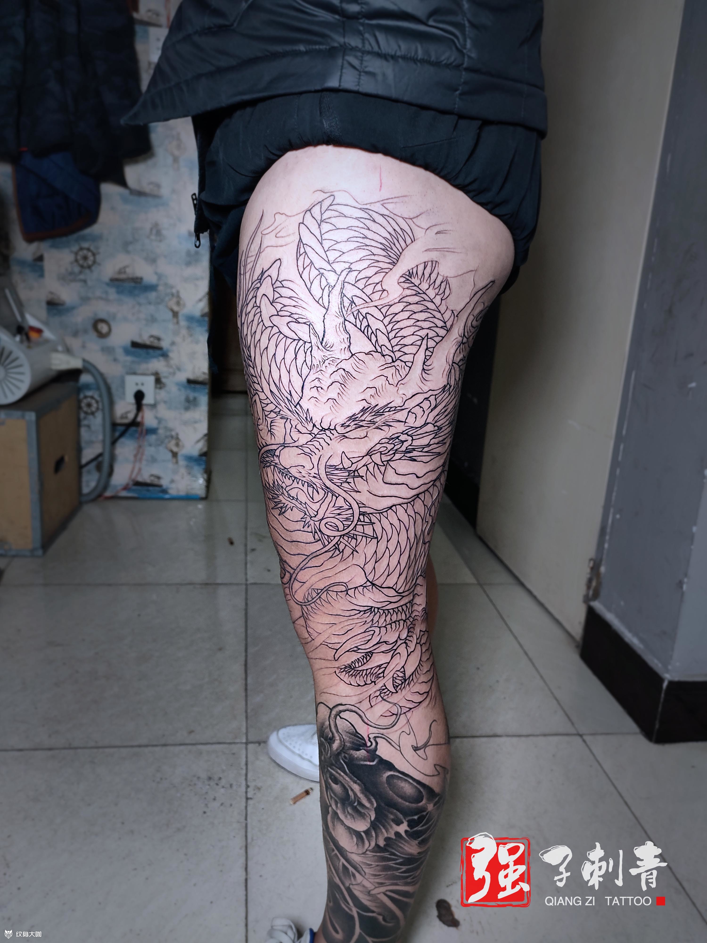 大腿线条衔接_纹身图案手稿图片_强子的纹身作品集