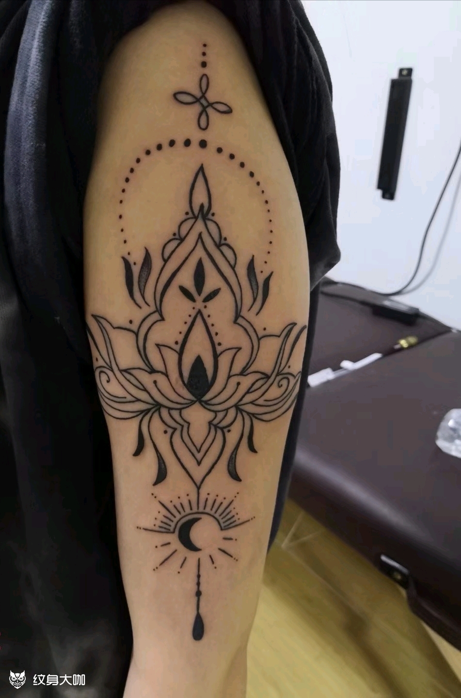 吊饰风格简约版97 _纹身图案手稿图片_阿强的纹身作品集