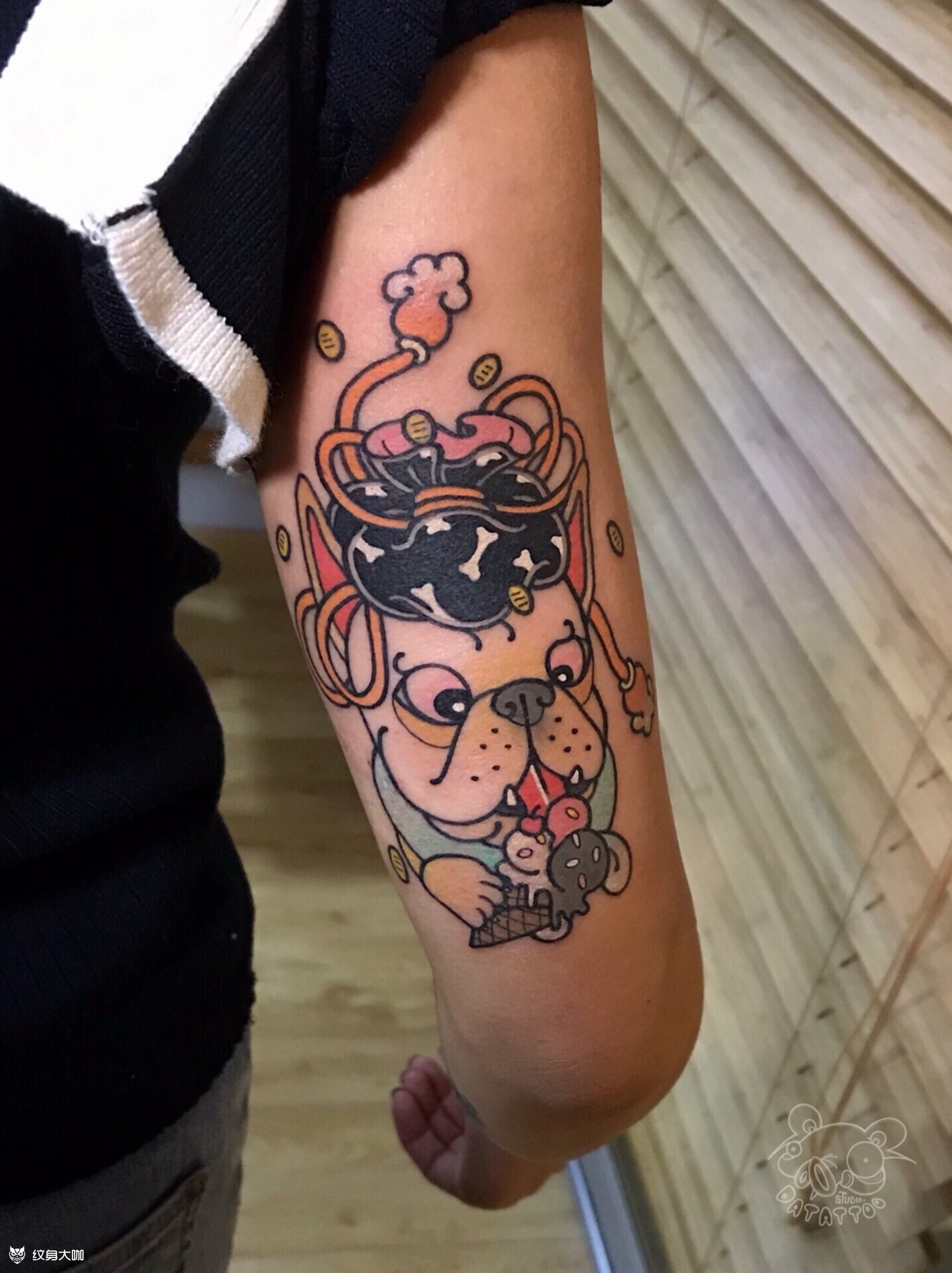 发财犬_纹身图案手稿图片_卷的纹身作品集