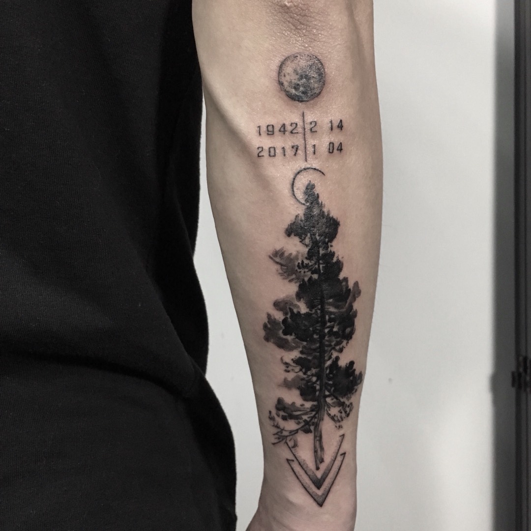 水墨柏树_纹身图案手稿图片_李洁的纹身作品集