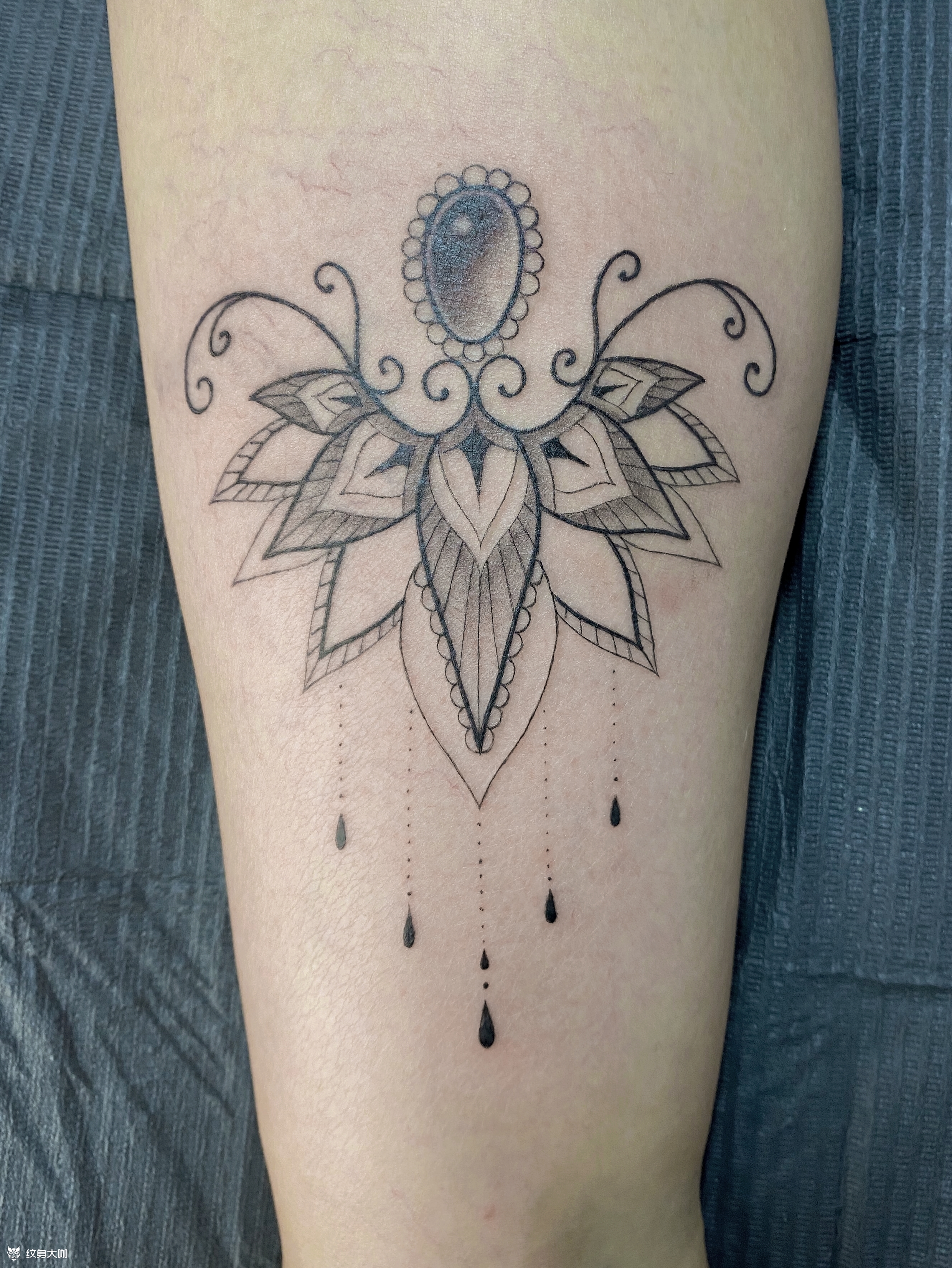 曼陀罗花_纹身图案手稿图片_罗世豪的纹身作品集