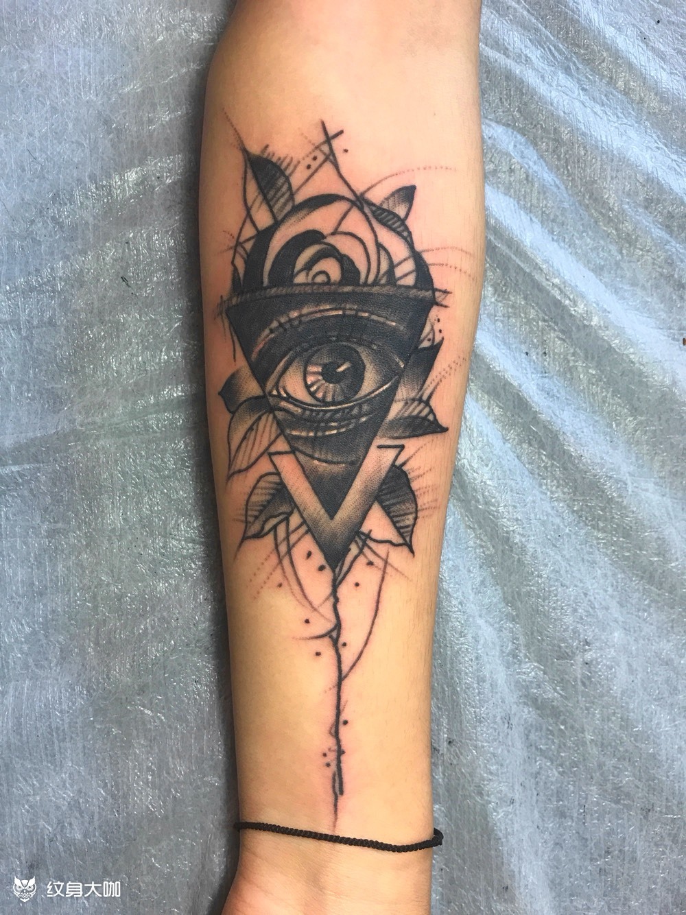 上帝之眼_纹身图案手稿图片_大禹的纹身作品集