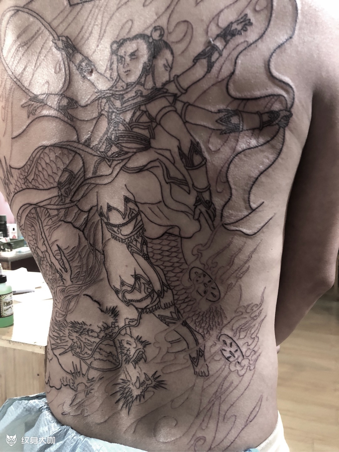 哪吒线条未完成,下次扩线_纹身吧社区 - 纹身大咖