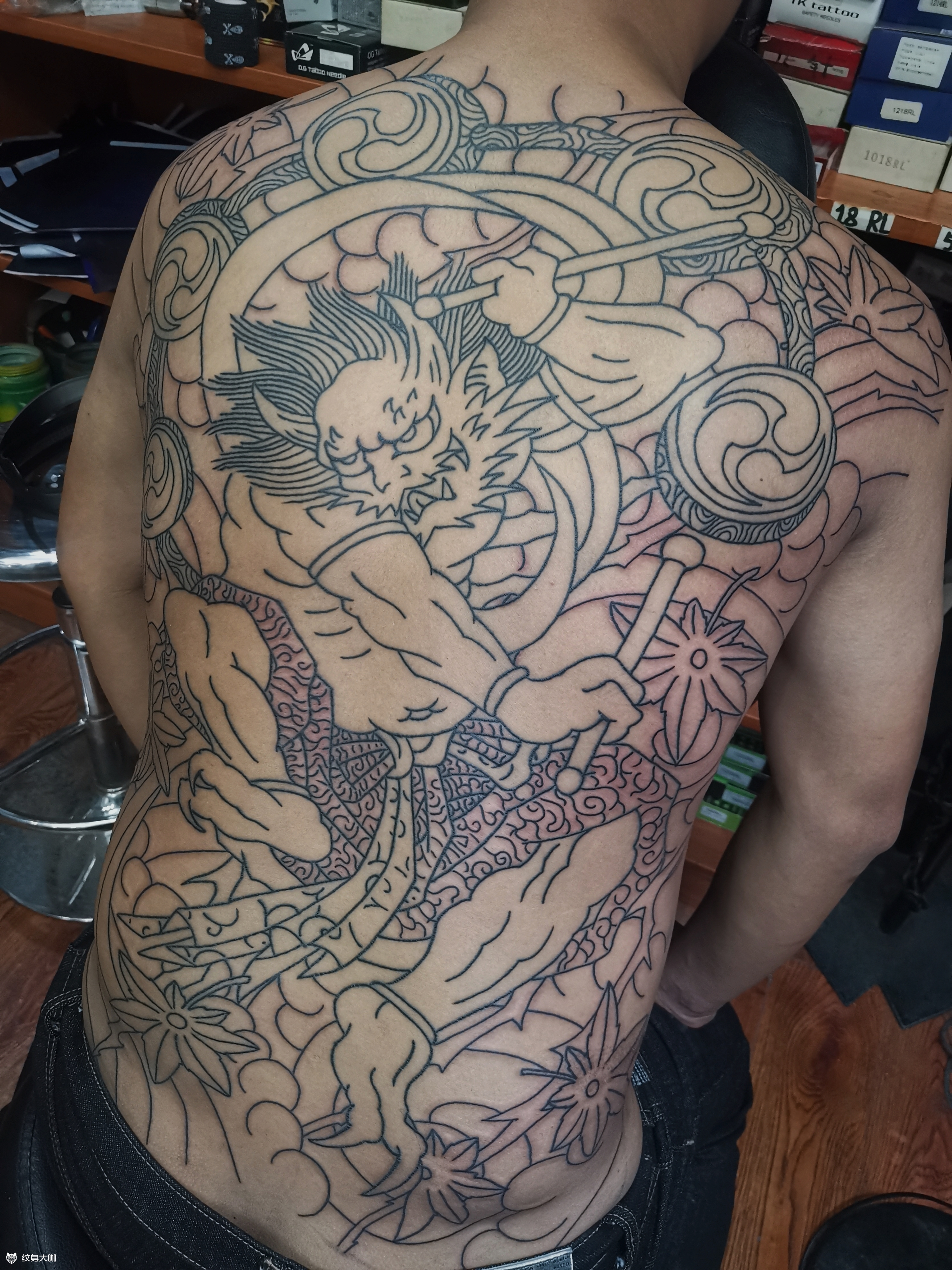 满背雷神未完成下次继续