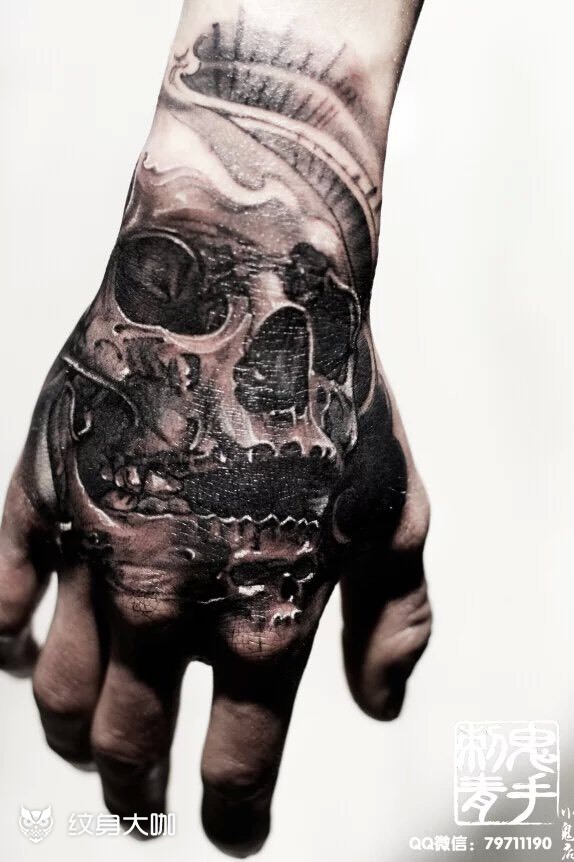 手背纹身图案男骨头图片