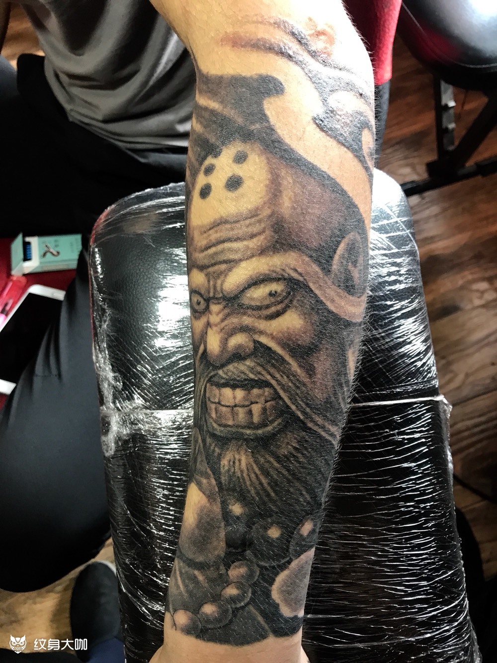 祥龙罗汉_纹身图案手稿图片_孟令成的纹身作品集