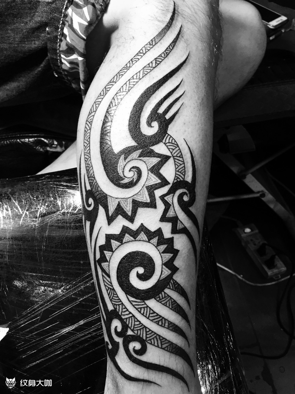 手臂图腾一枚_纹身图案手稿图片_广州墨客tattoo的纹身作品集