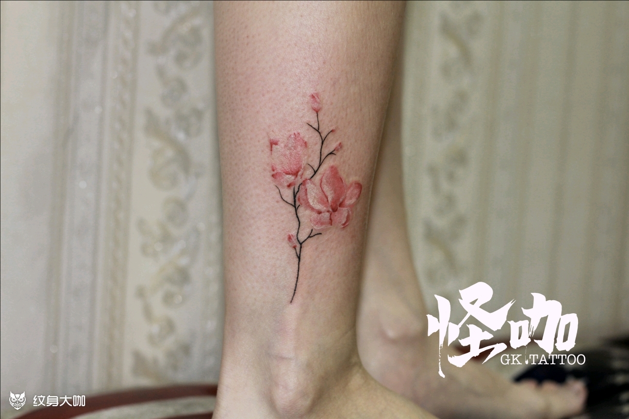 脚踝樱花_纹身图案手稿图片_新月newmoon.tattoo的纹身作品集