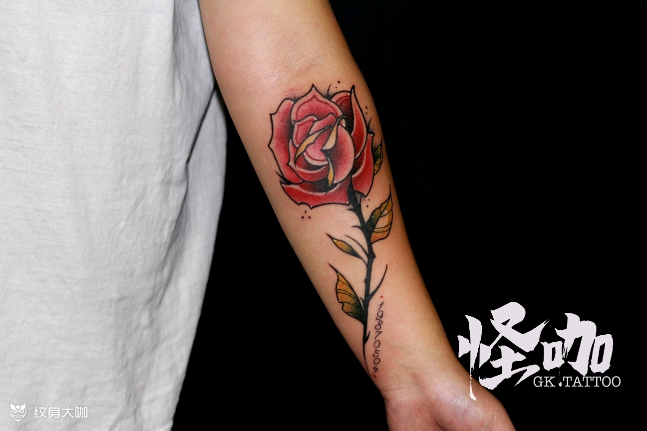 school玫瑰_纹身图案手稿图片_成都怪咖的纹身作品集