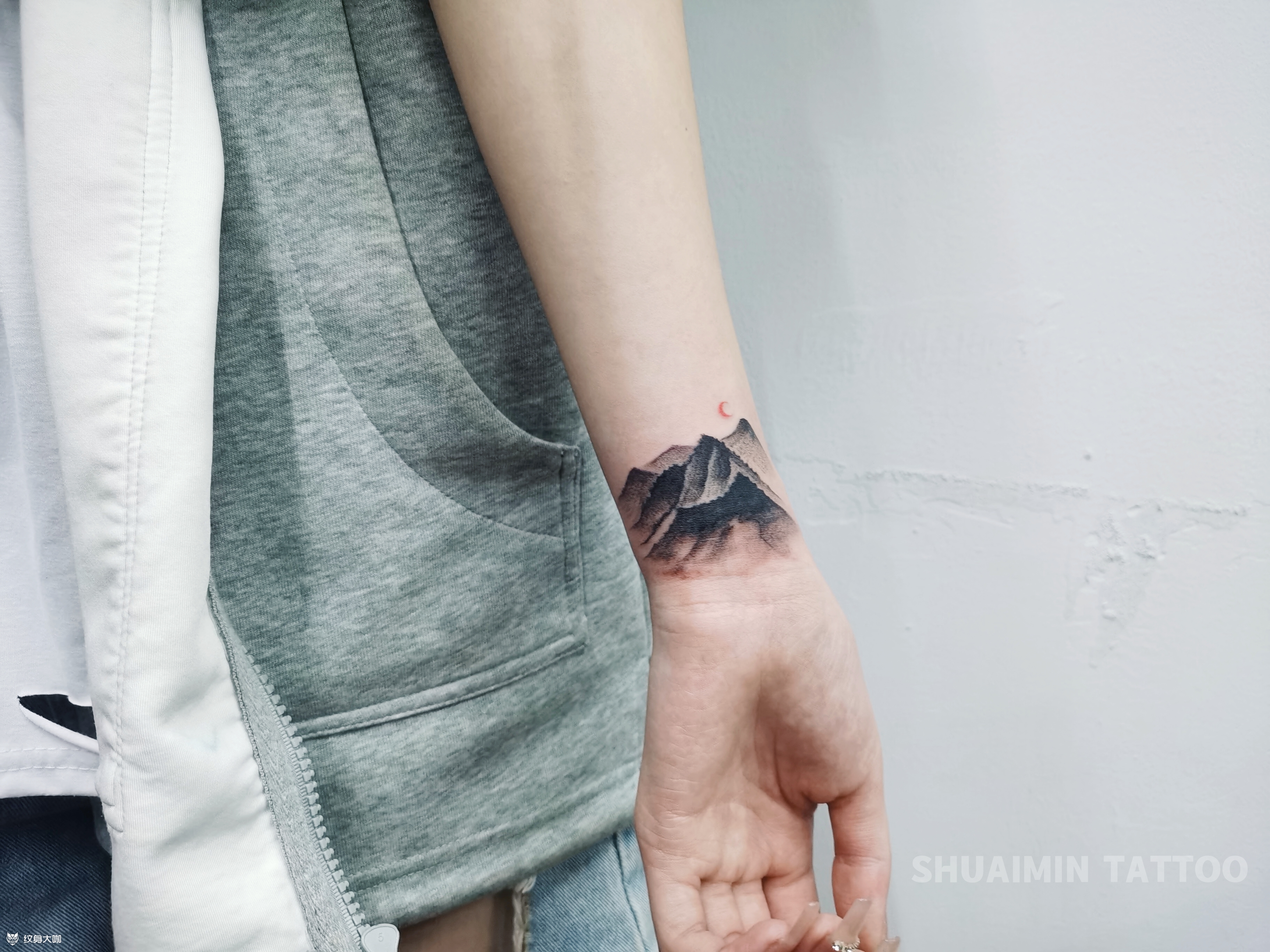 遮盖名字_纹身图案手稿图片_帅敏tattoo的纹身作品集