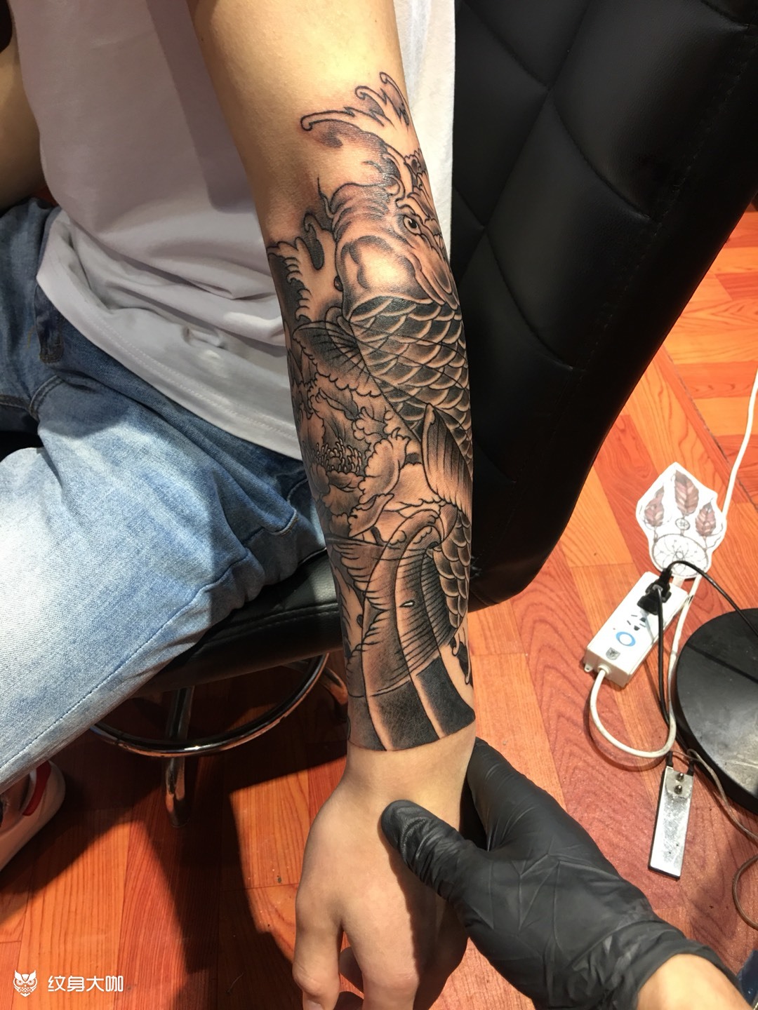 老传统鲤鱼包小臂