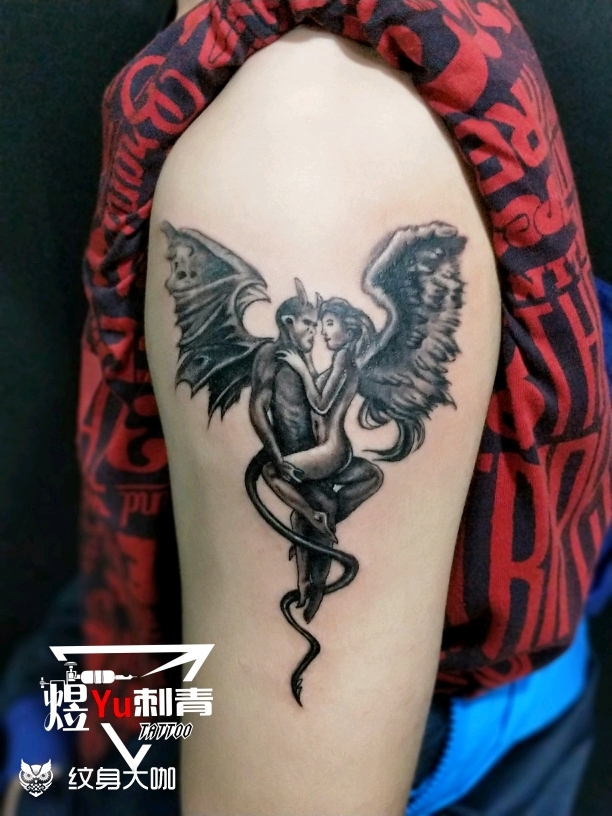 天使与魔鬼纹身图案图片