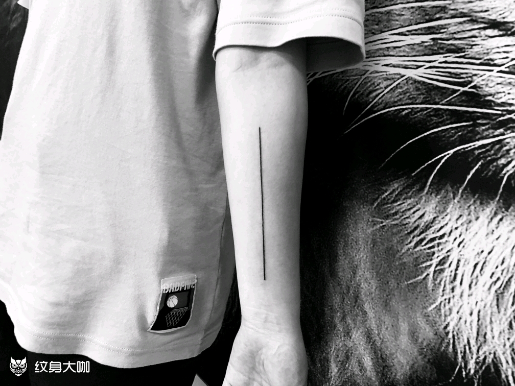 小直线(死亡射线)_纹身图案手稿图片_刺客联盟的纹身作品集