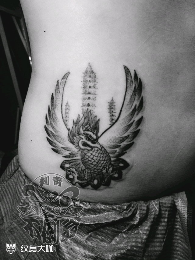 大鹏金翅鸟_纹身图案手稿图片_六子的纹身作品集