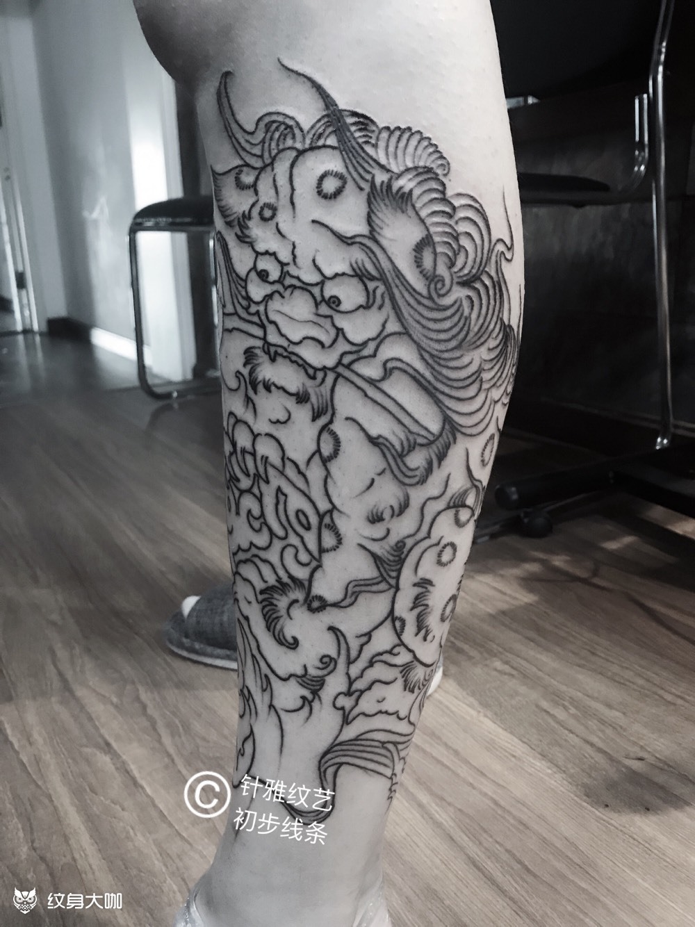 包小腿唐狮_纹身图案手稿图片_针雅纹艺的纹身作品集
