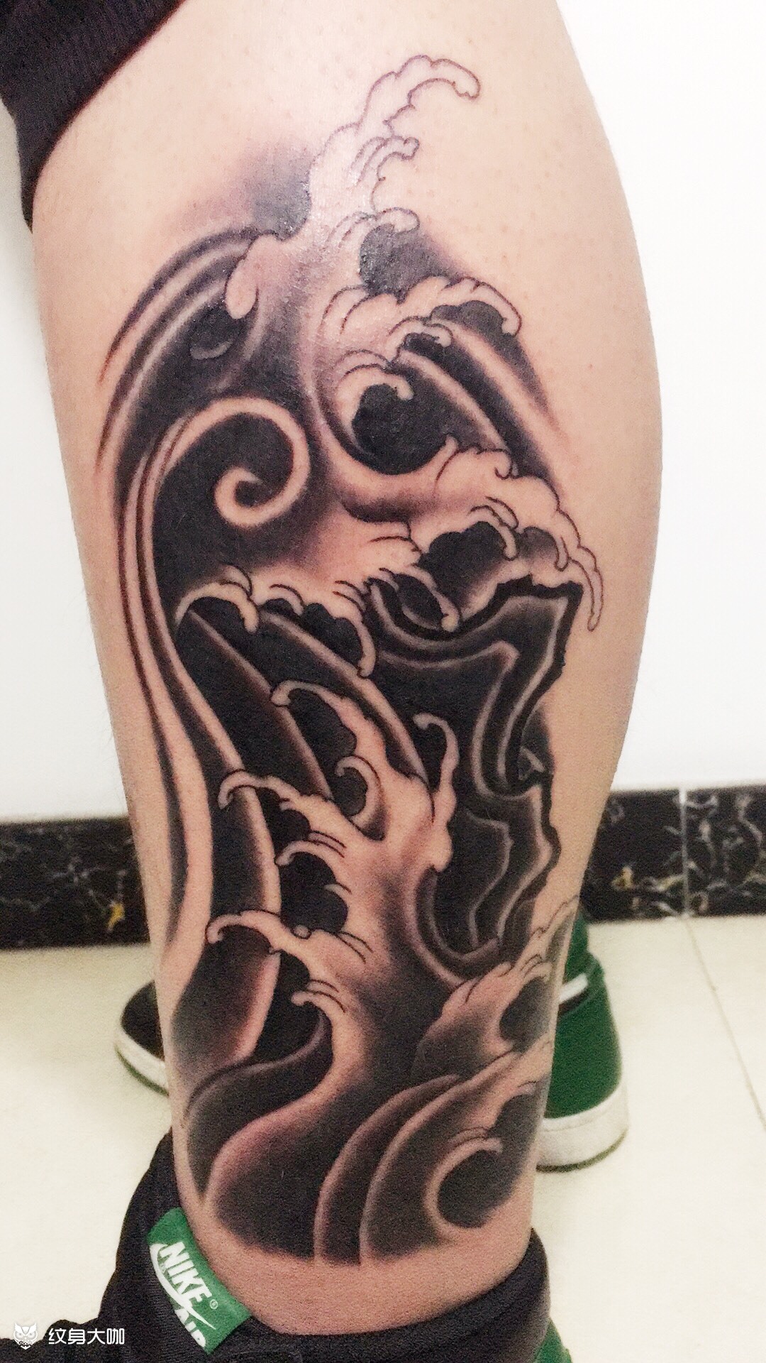 浪花_纹身图案手稿图片_李金瑞的纹身作品集