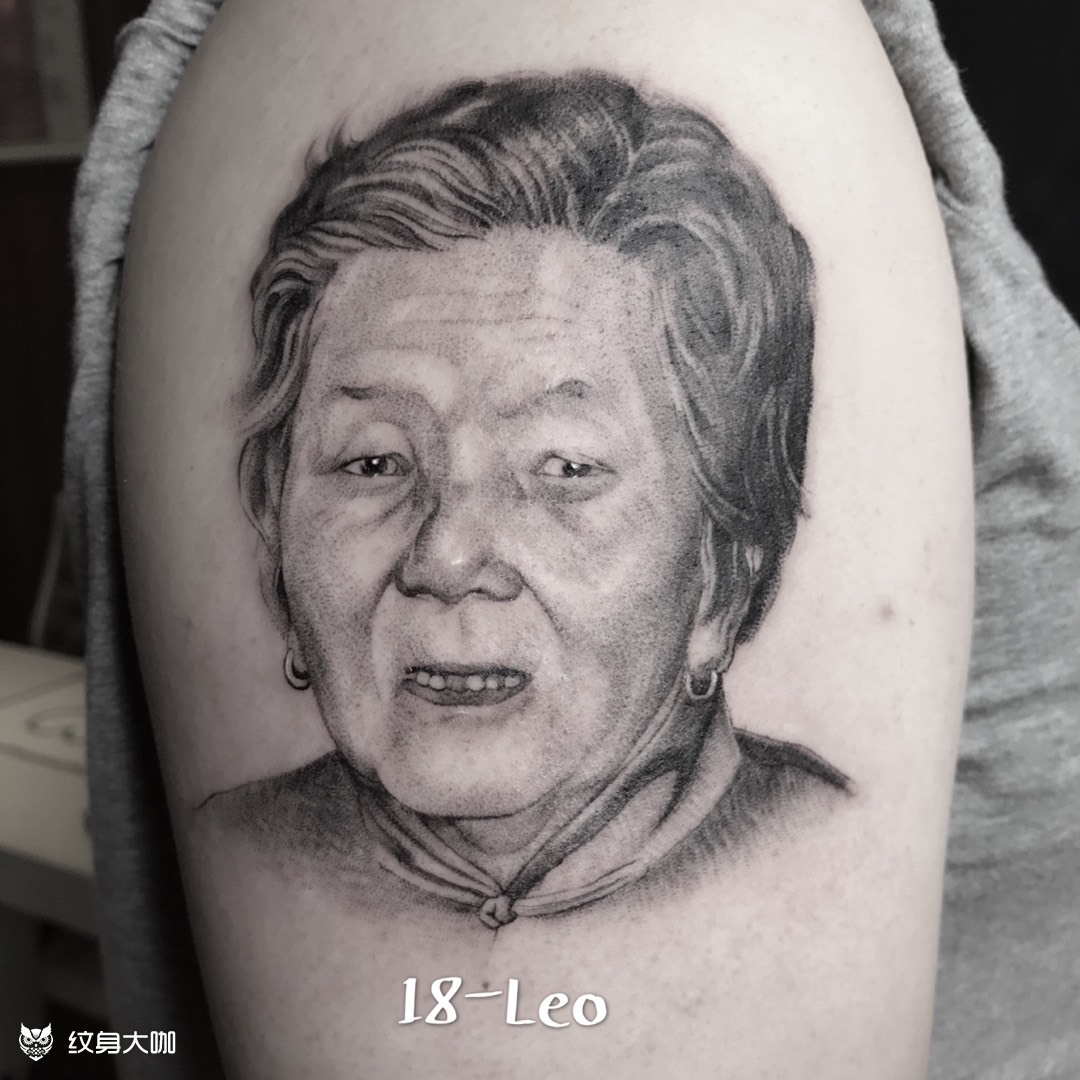 奶奶_纹身图案手稿图片_陆佳伟的纹身作品集
