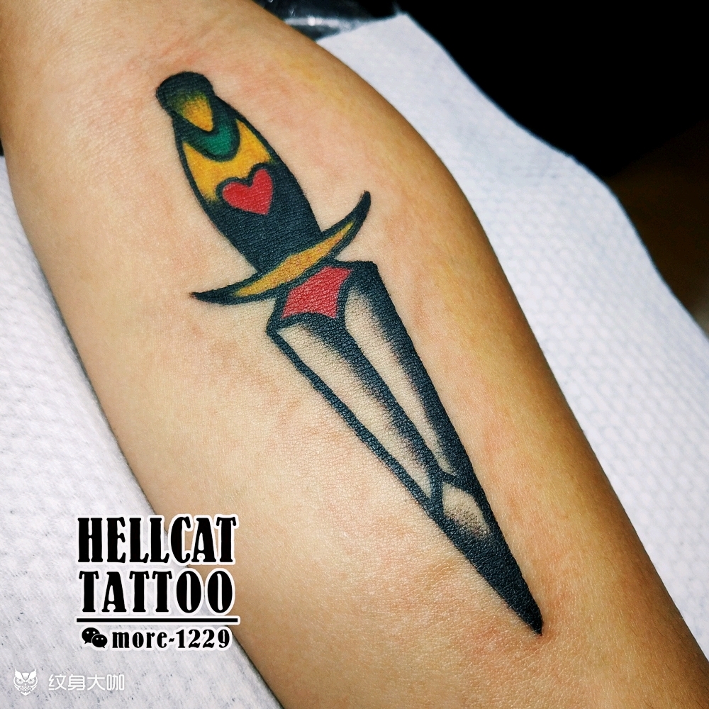 oldschool匕首_纹身图案手稿图片_南京地狱猫-猫二的纹身作品集