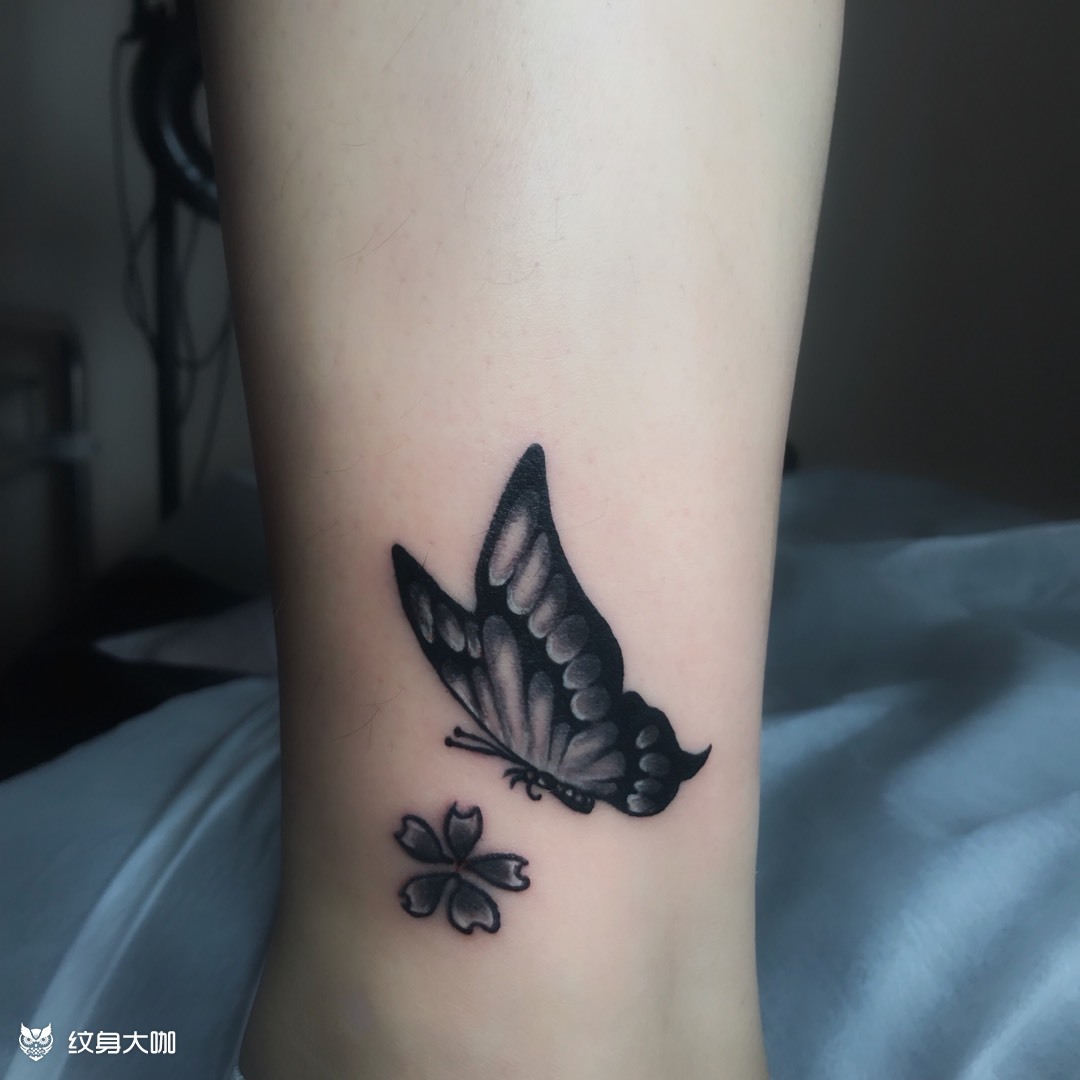 女孩子纹身图案 蝴蝶图片