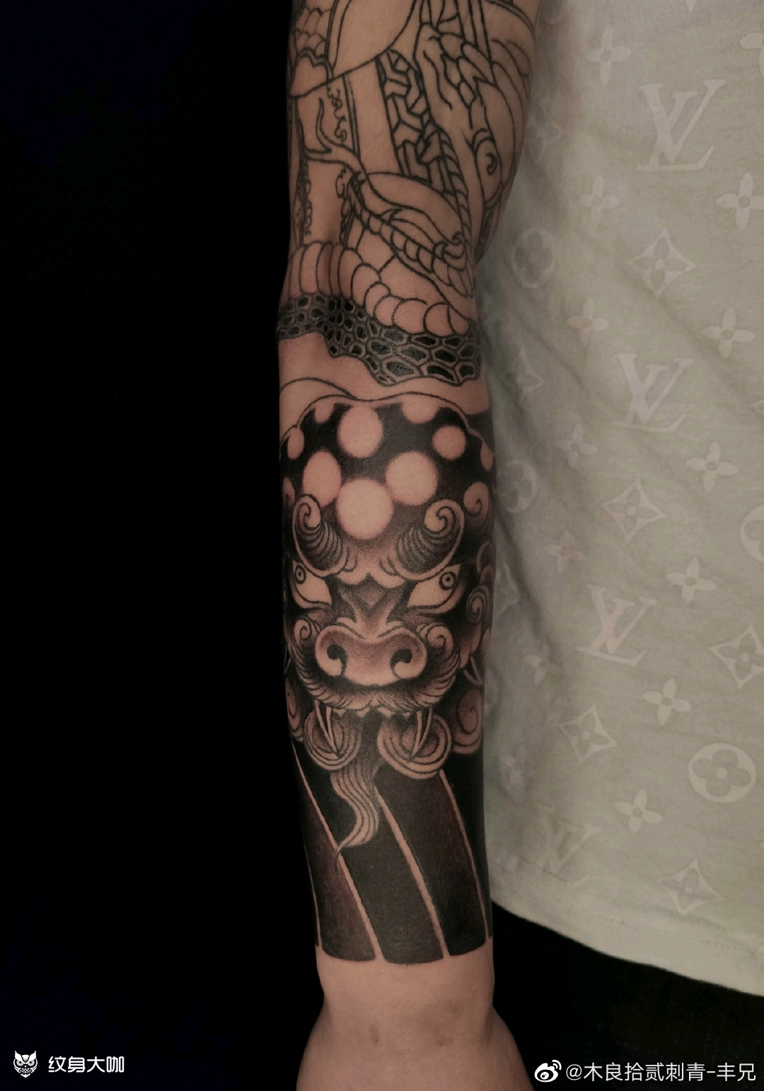 老传统花臂雾面两次 连续扎两_纹身吧社区 - 纹身大咖