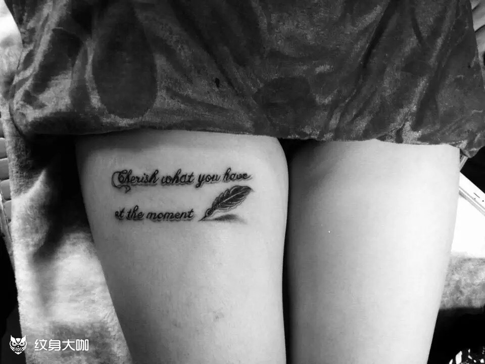 大腿字母控_纹身图案手稿图片_姜华山的纹身作品集