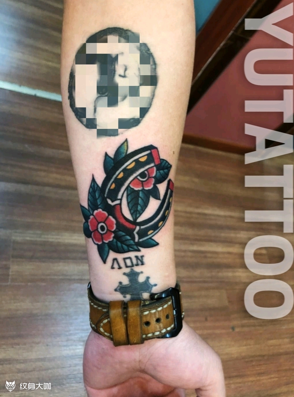 马蹄铁old school_纹身图案手稿图片_予刺靑.主理人.雕予的纹身作品集